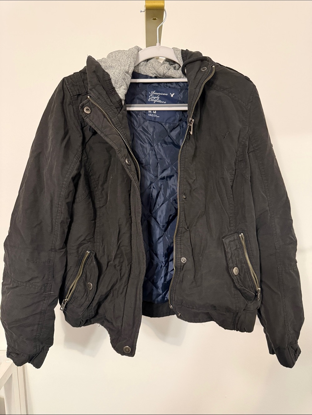 American Eagle Outfitters Men’s Black Hooded Puffer Jacket